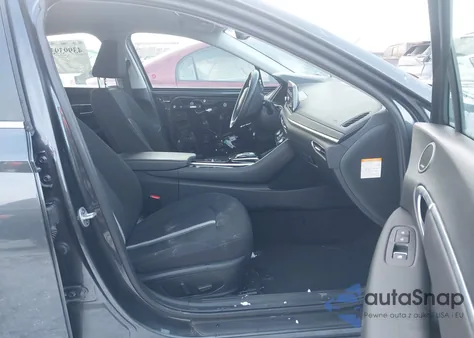 2023 Hyundai Sonata Hybrid Sel z USA, uszkodzony, nr VIN KMHL34JJ2PA066360